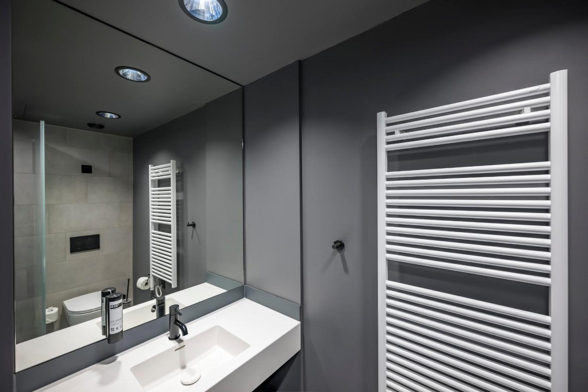Zleep Hotel Zuerich-Kloten Exteriör bild