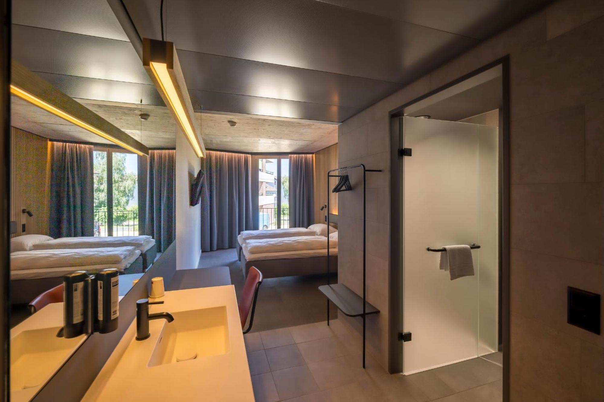 Zleep Hotel Zuerich-Kloten Exteriör bild